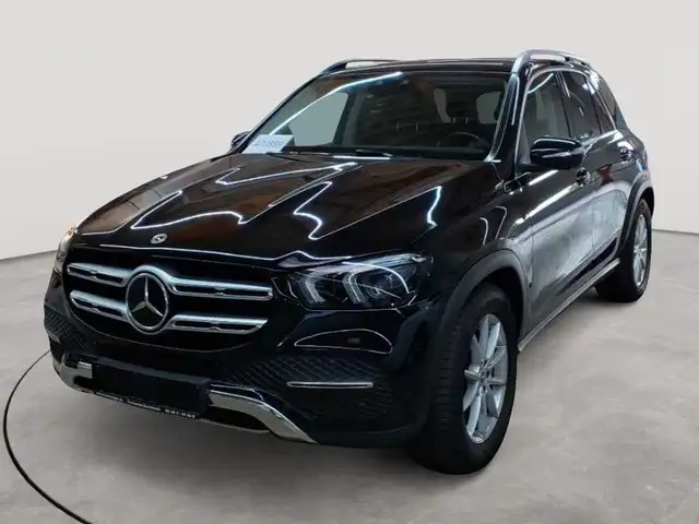 Mercedes-Benz Gle view 2
