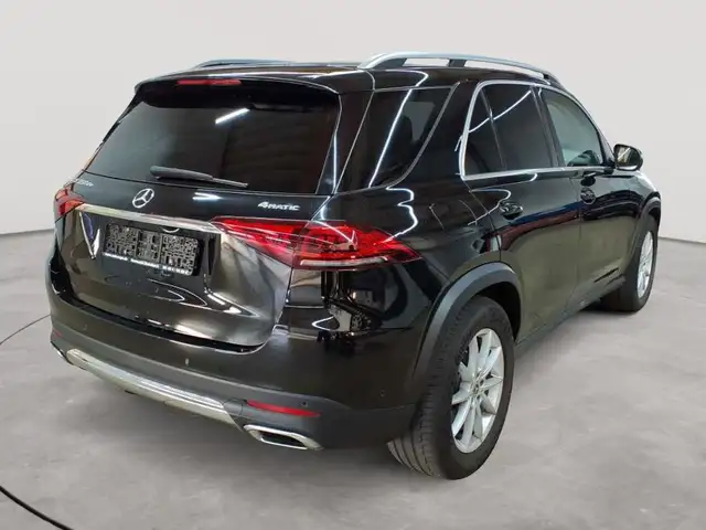 Mercedes-Benz Gle view 4