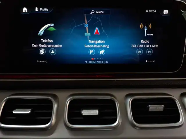 Mercedes-Benz Gle view 12