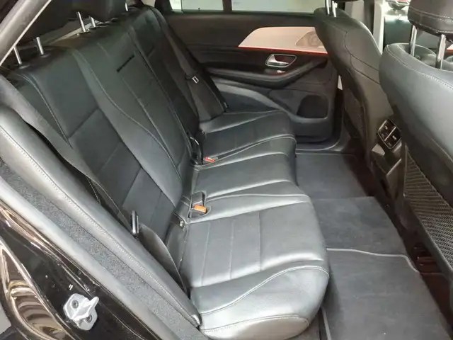 Mercedes-Benz Gle view 13