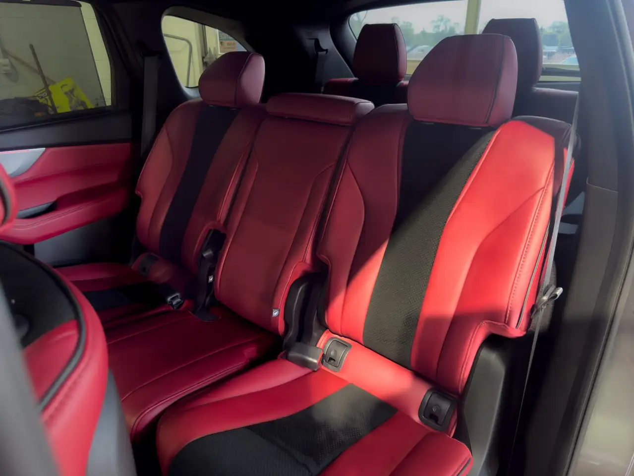 Acura MDX снимка Acura MDX