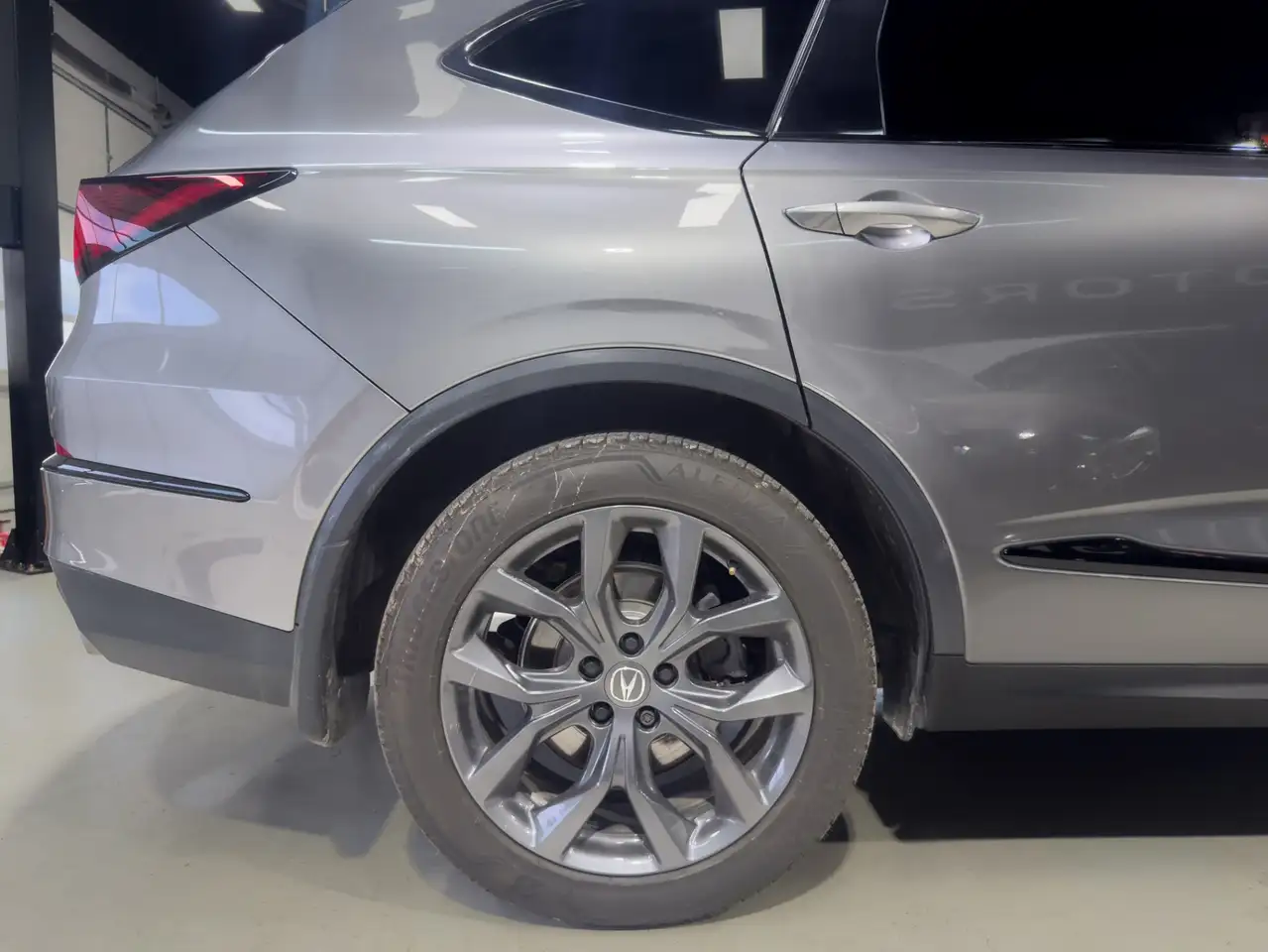 Acura MDX снимка Acura MDX