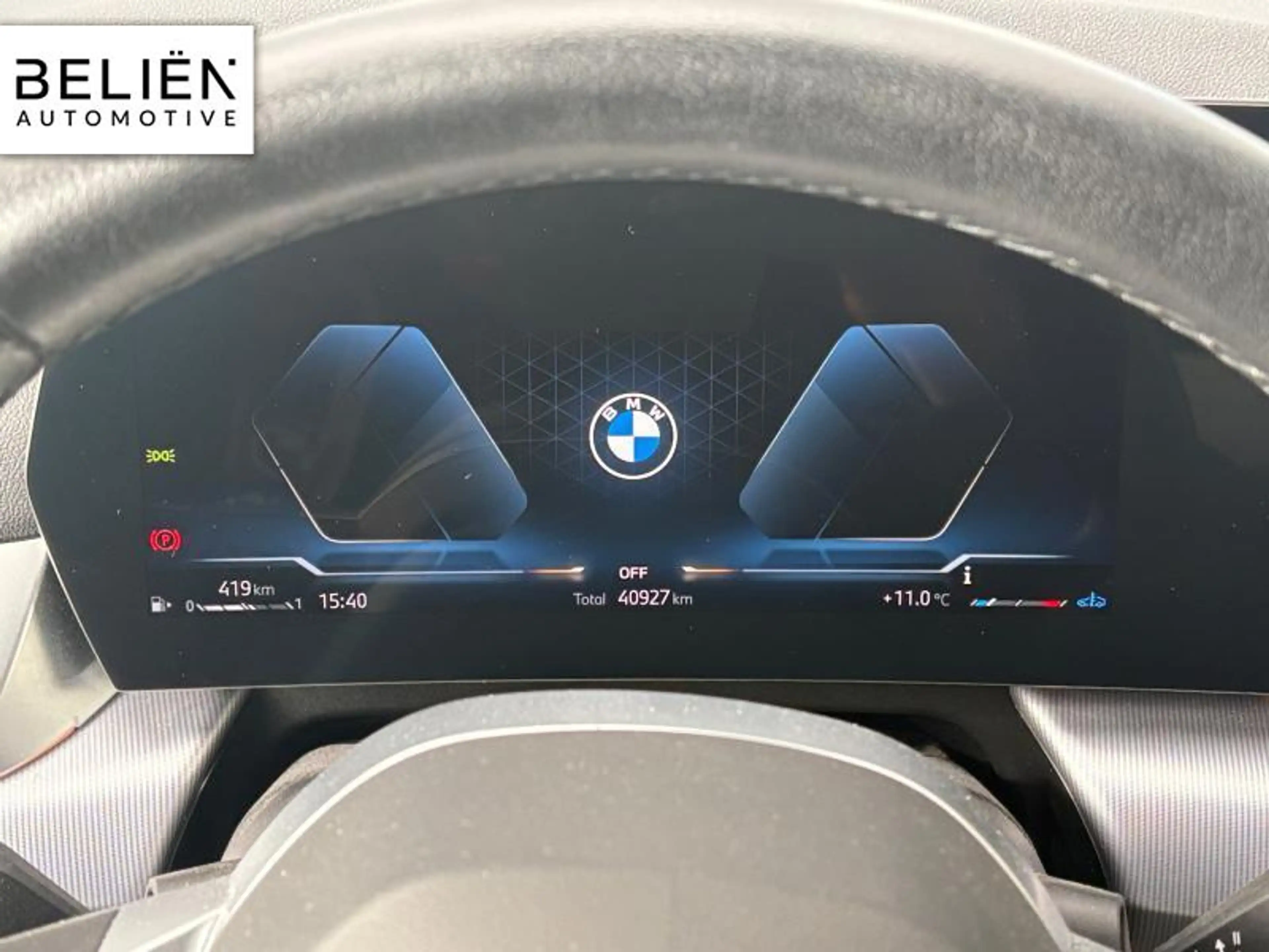 BMW 223 Luxury Line — photo 10