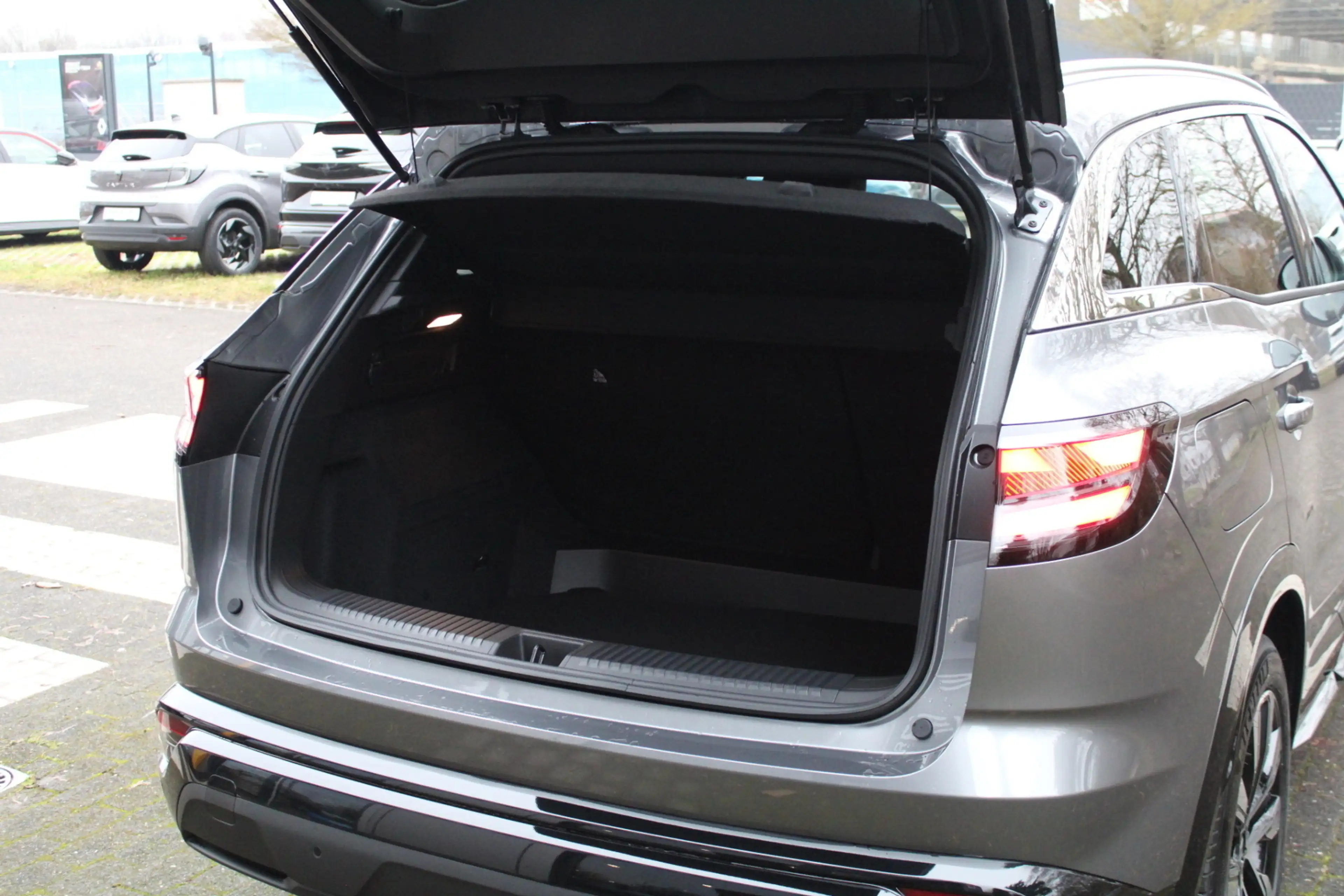 Renault Austral Techno Mild Hybrid 150 Automatik — photo 6