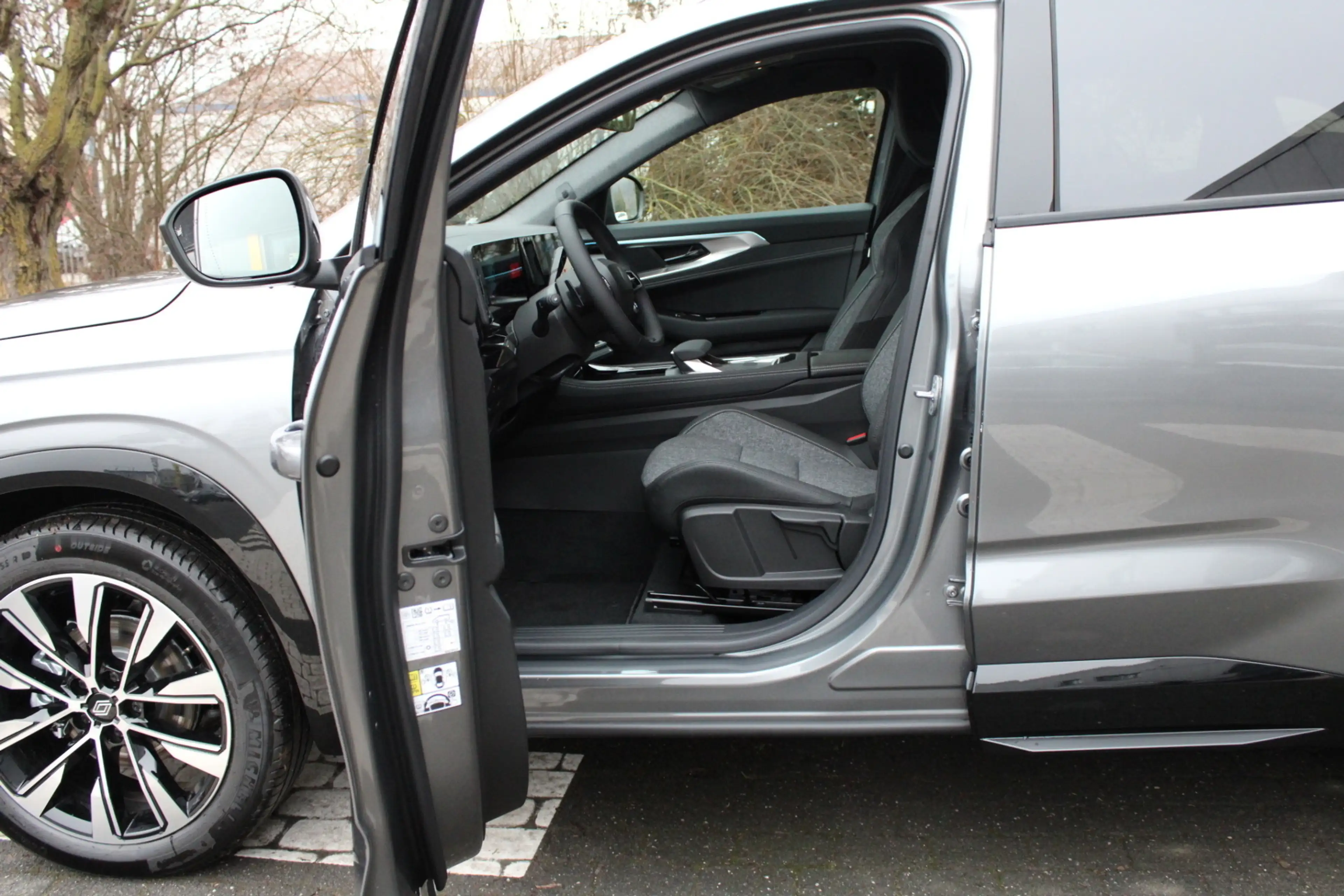 Renault Austral Techno Mild Hybrid 150 Automatik — photo 8