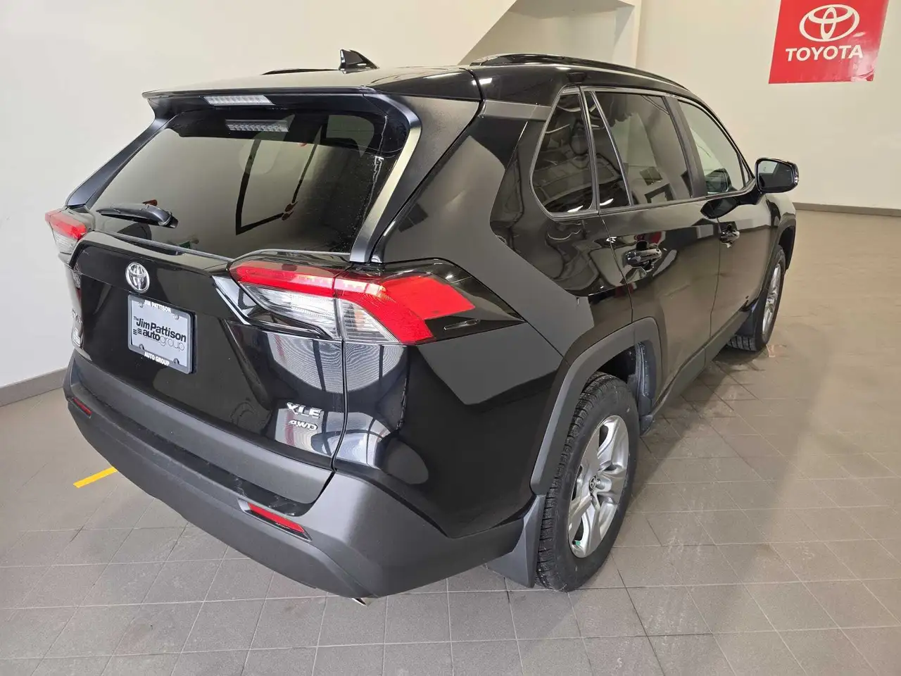 Toyota RAV 4 снимка Toyota RAV 4