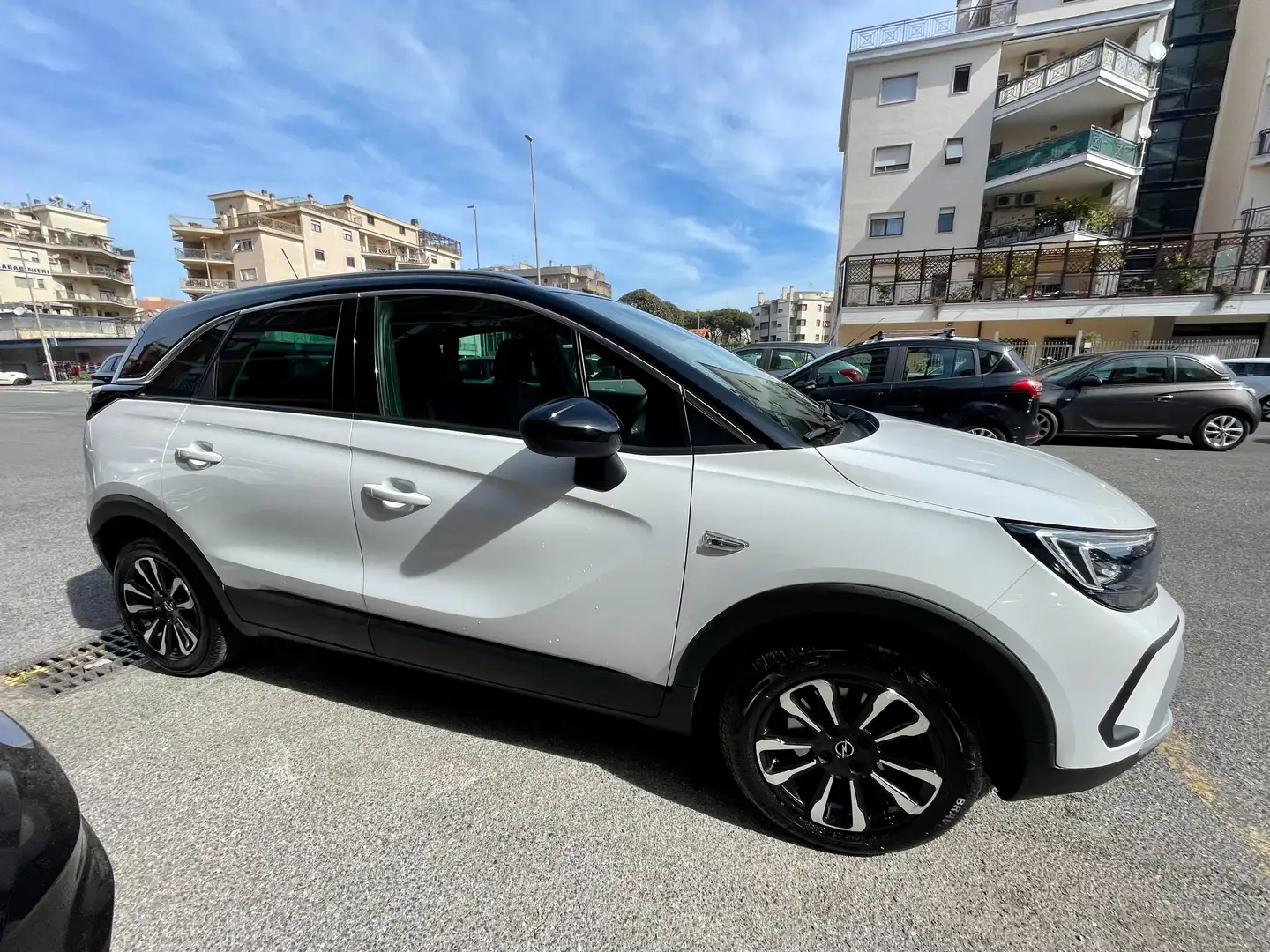 Opel Crossland 1.2 Elegance 110cv Turbo S&S Bianco - 2