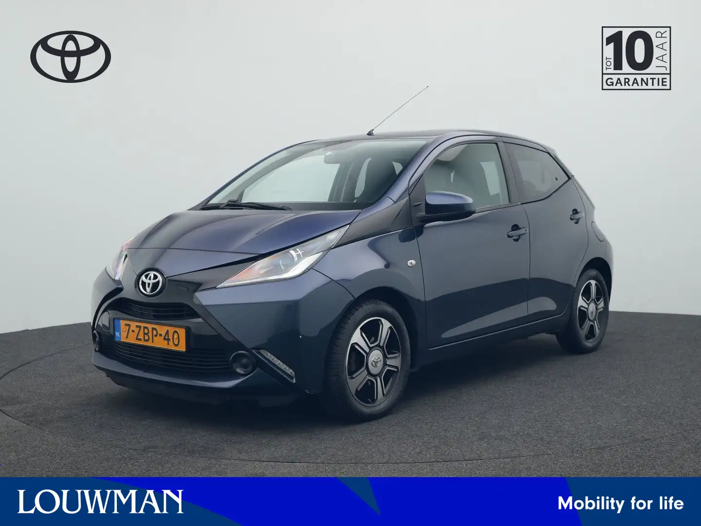 Toyota Aygo 1.0 VVT-i x-play Bleu - 1