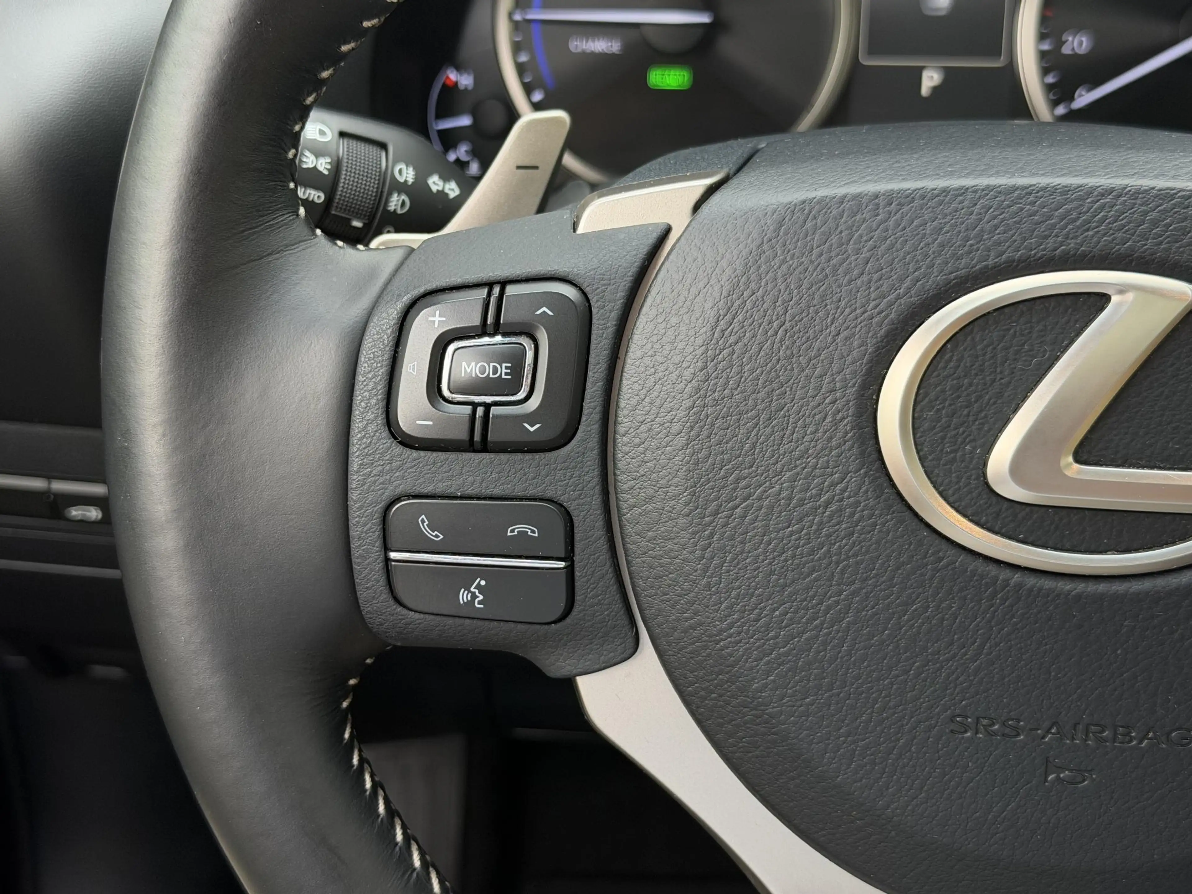 Lexus NX 300h AWD Luxury Line | Schuifdak/Leder/Trekhaak/Adapt.C — photo 16