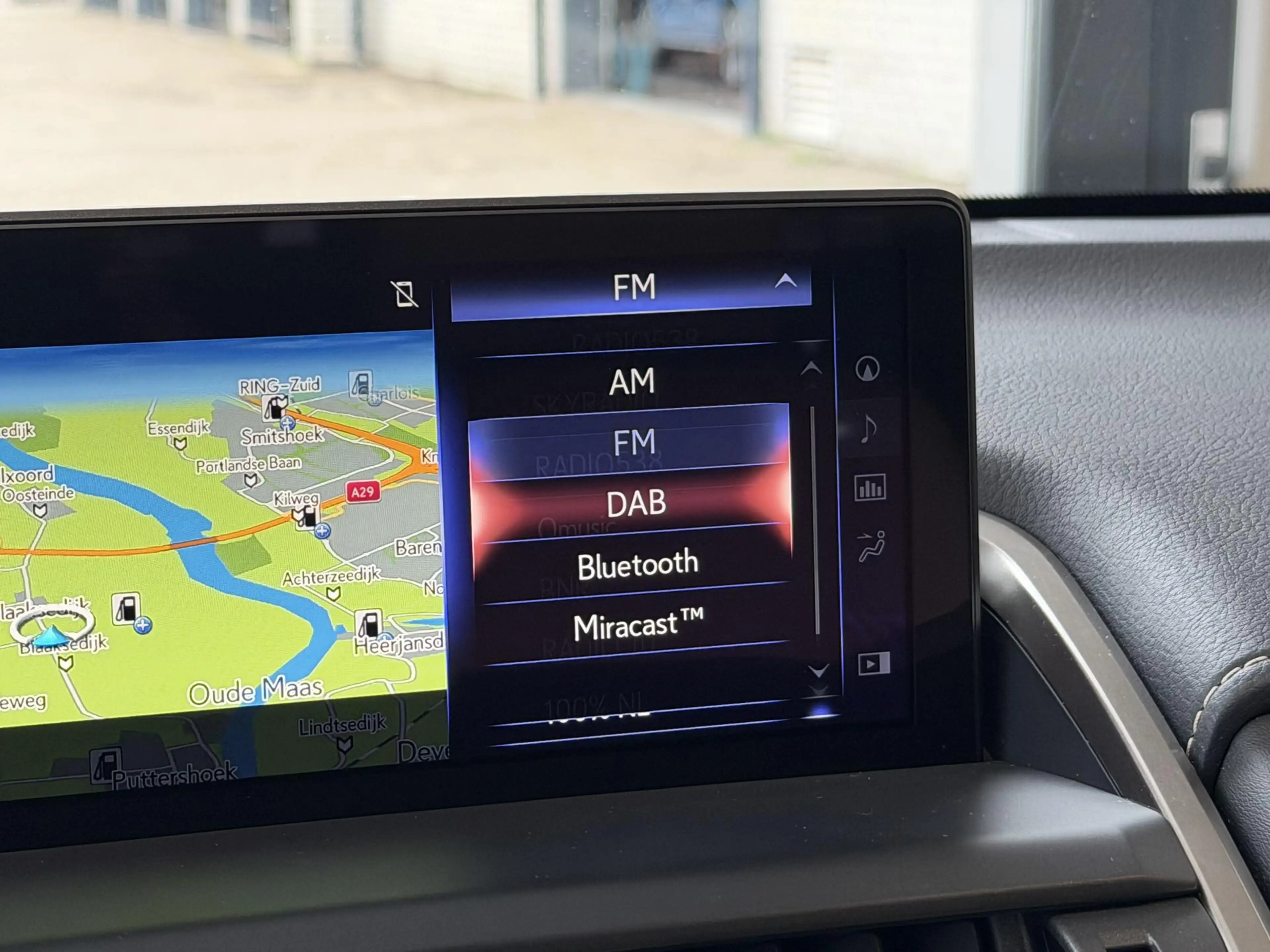 Lexus NX 300h AWD Luxury Line | Schuifdak/Leder/Trekhaak/Adapt.C — photo 27