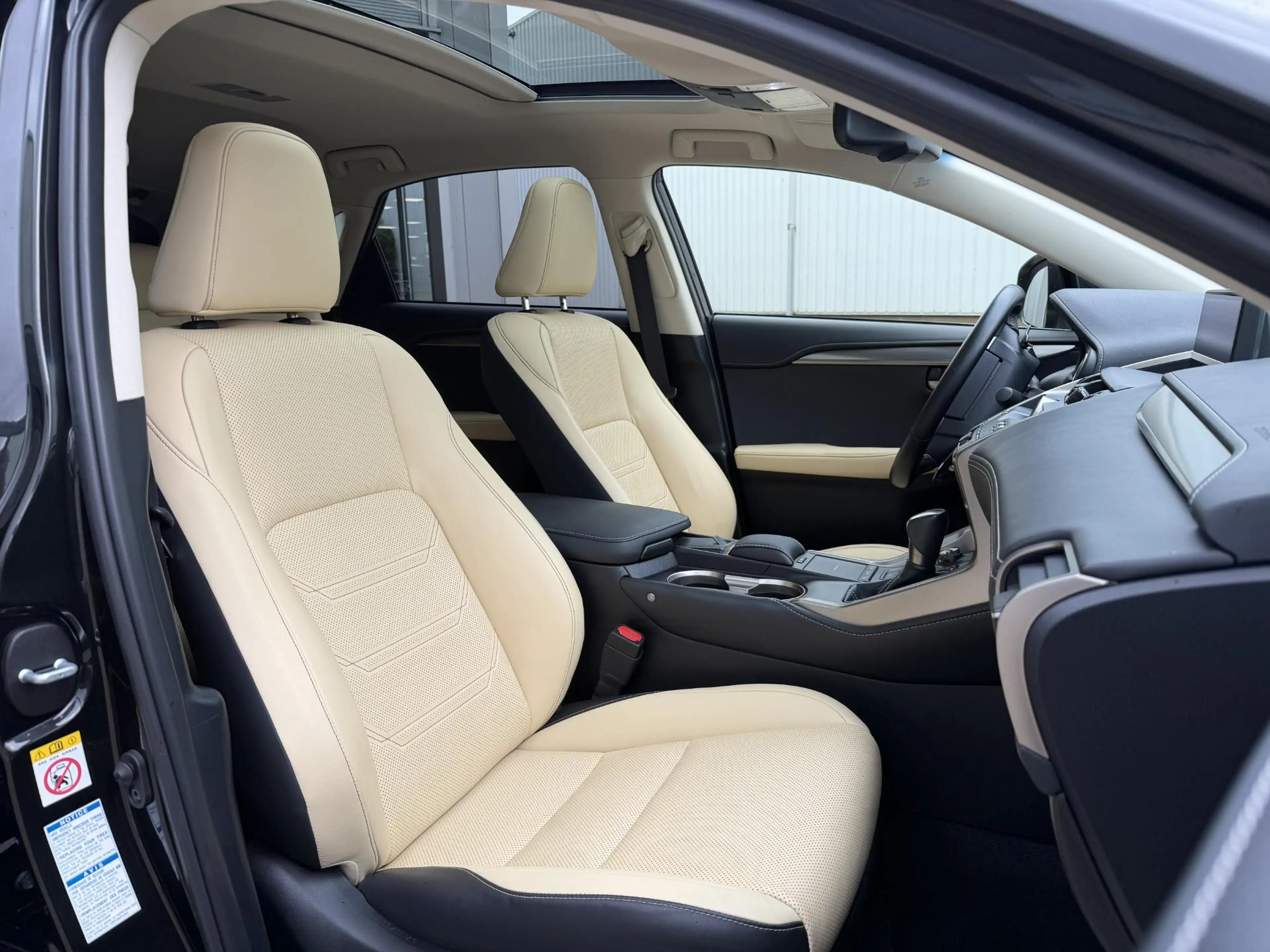 Lexus NX 300h AWD Luxury Line | Schuifdak/Leder/Trekhaak/Adapt.C — photo 28