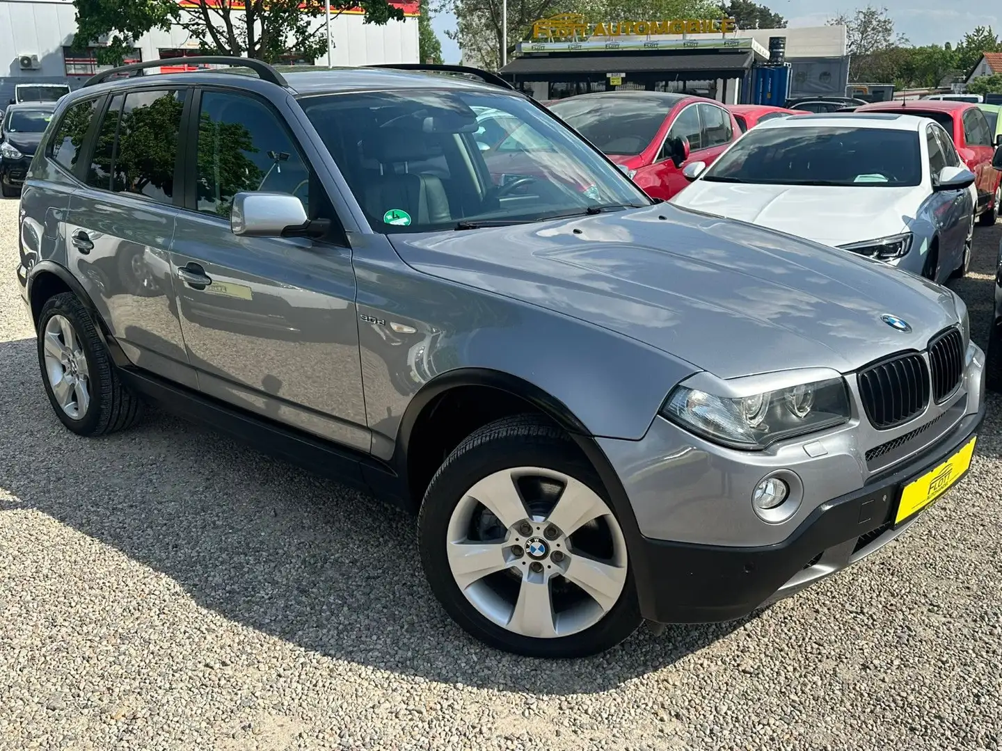 BMW X3 3.0D AUTOMATIK*NAVI*XENON*TÜV NEU Grau - 1