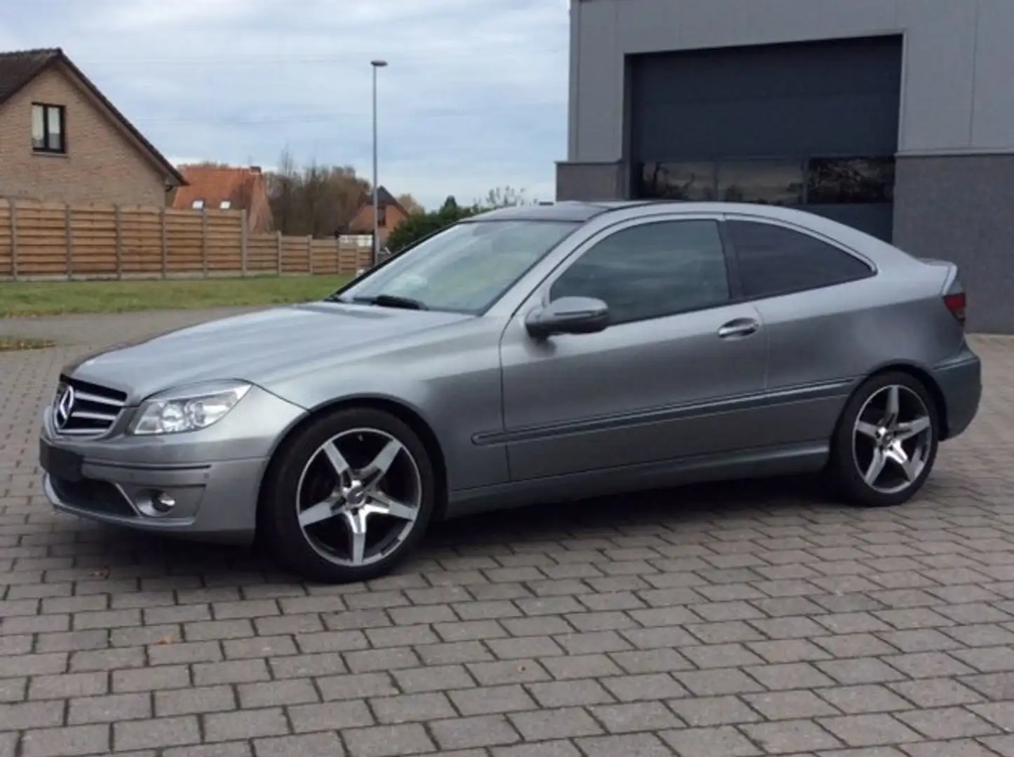 Mercedes-Benz C 160 coupé*panoramisch schuifdak*camera Zilver - 1