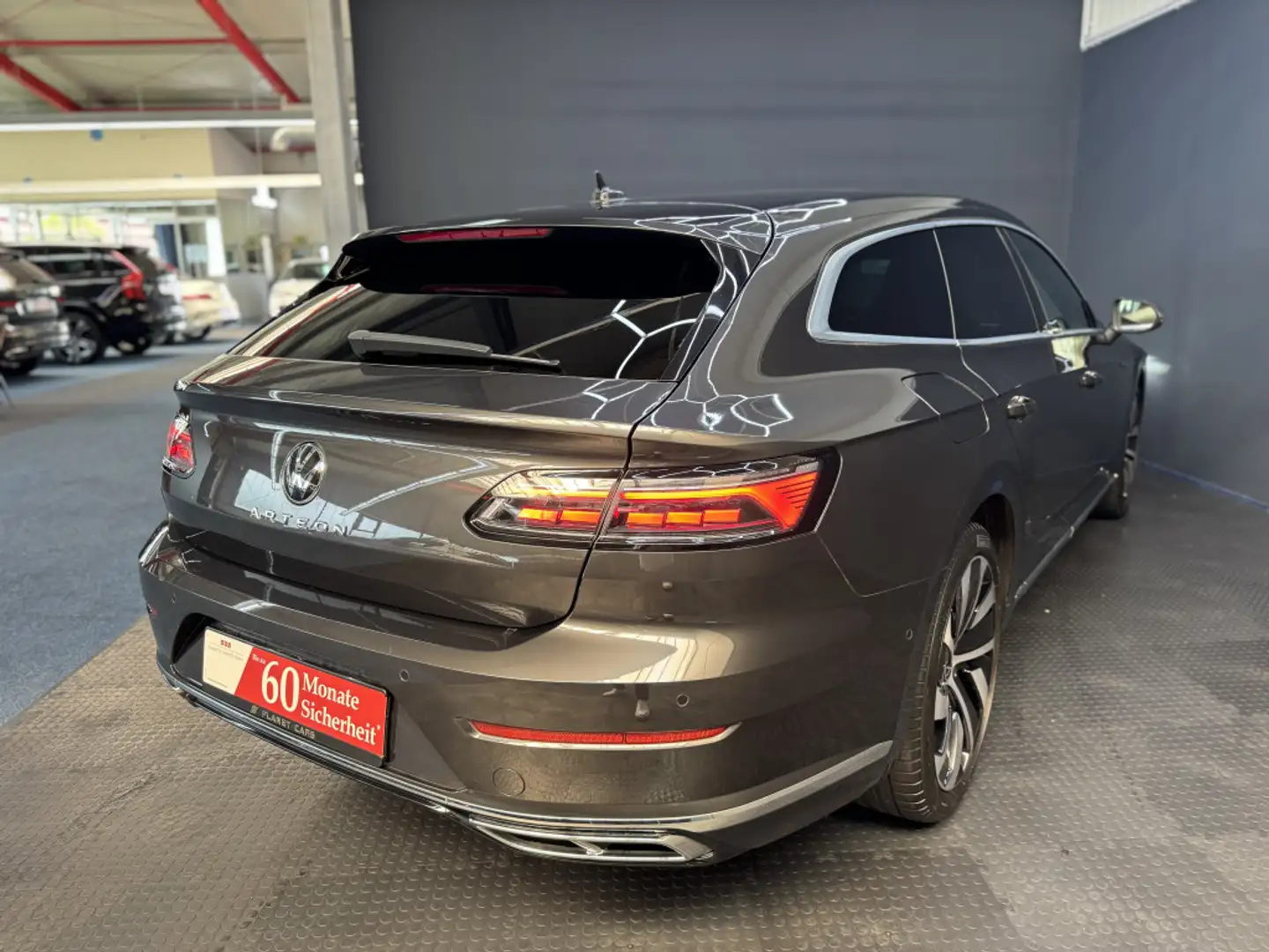 Volkswagen Arteon Shooting Brake R-Line*3JGarantie*AHK*LED* - 2