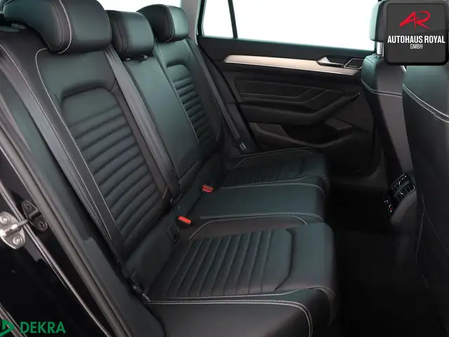 Volkswagen Passat view 12