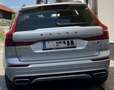 Volvo XC60 B4 R Design AWD Geartronic - thumbnail 3