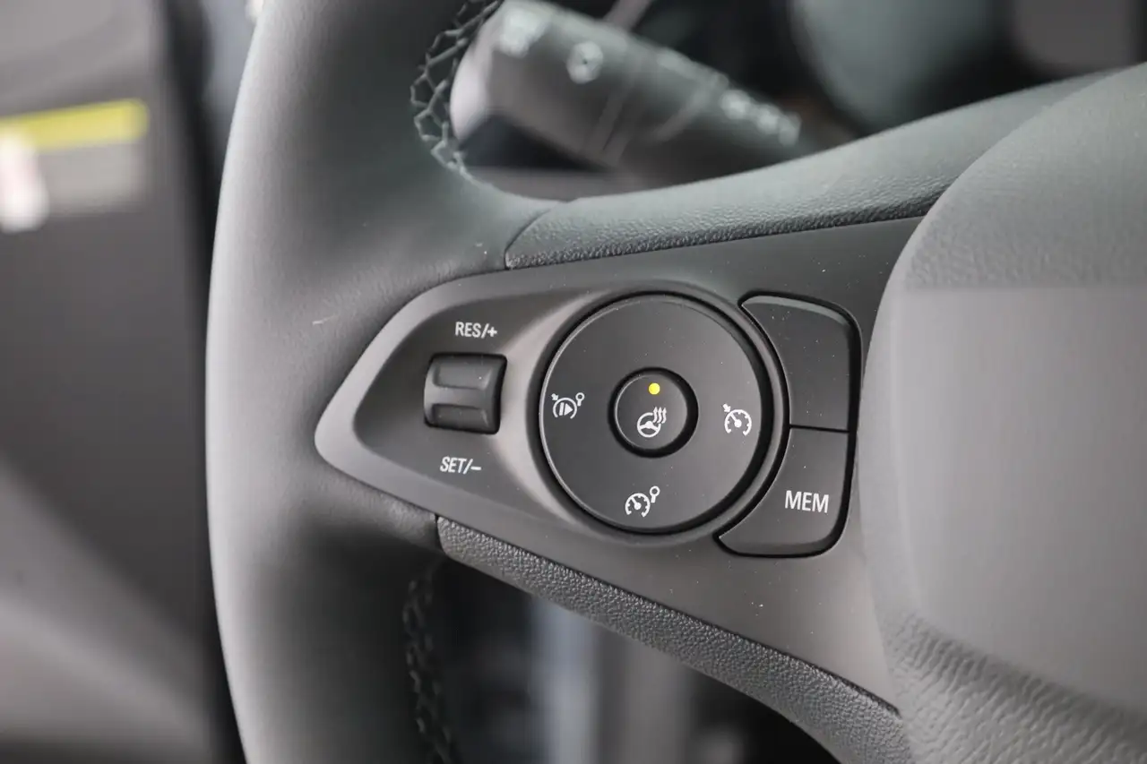 Opel Corsa GS 1.2 mHEV Turbo Aut. LED Kamera Sitzheizun, миниатюра 15