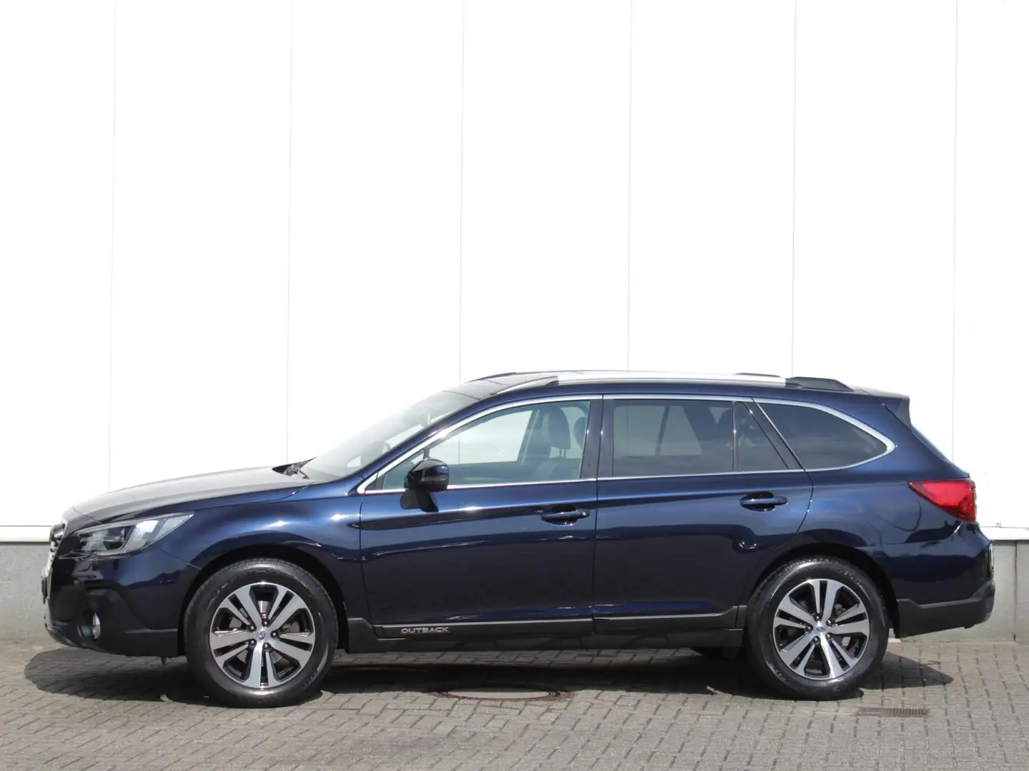 Subaru OUTBACK 2.5i Premium Automaat | Navi | Cruise | Clima | Ca Blauw - 2