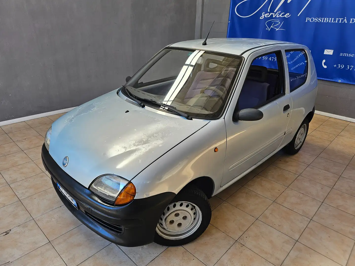 Fiat 600 600 1.1 Gris - 2