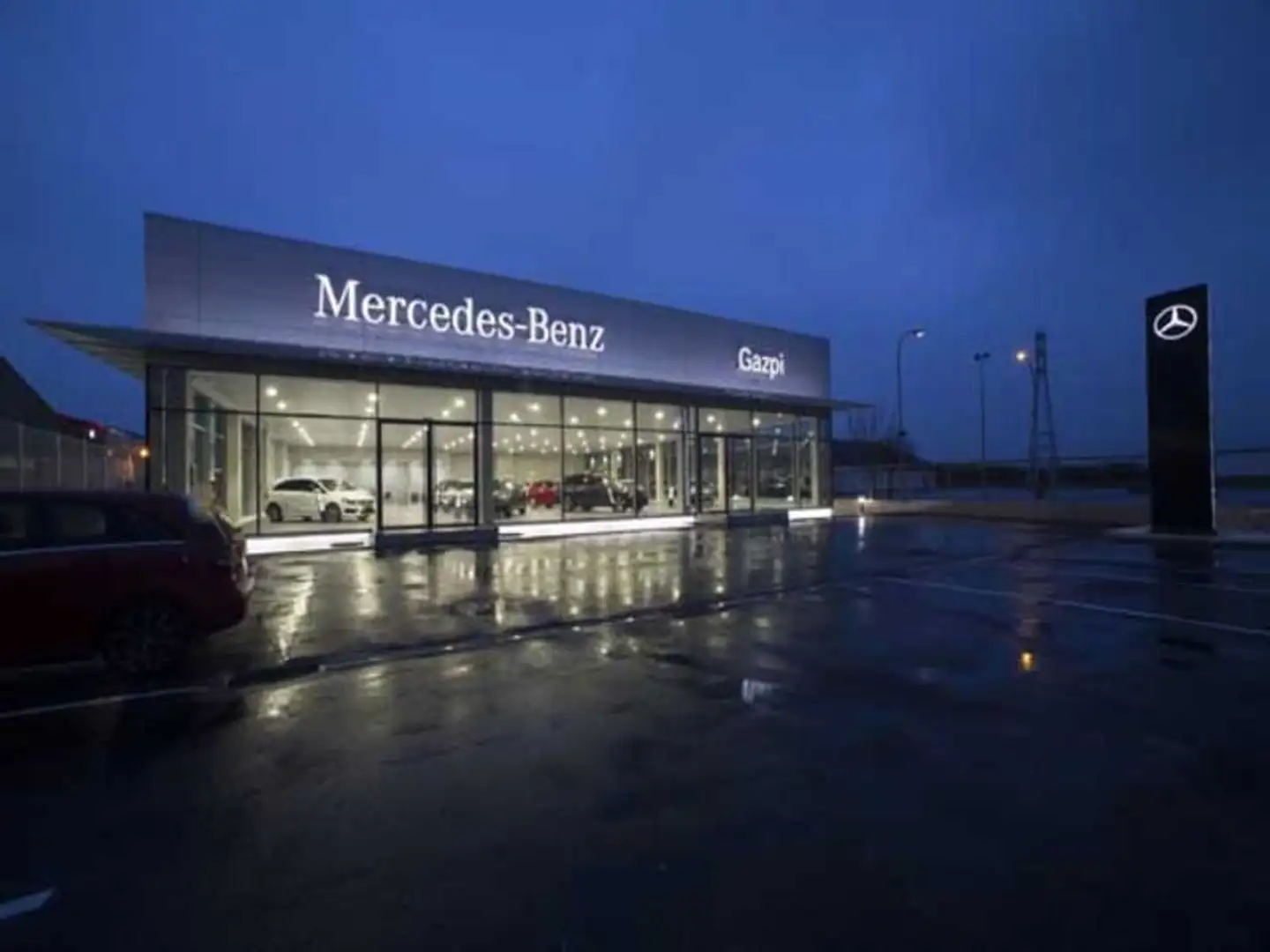 Mercedes-Benz V COMBI 220 d 6D Avantgarde Largo (EURO 6d) - 1