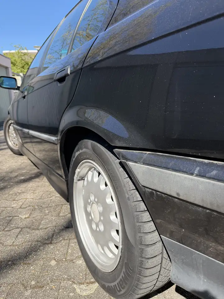 BMW 318i, foto 11