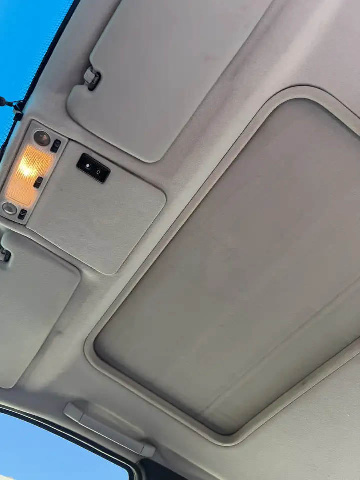 BMW 318i, foto 8