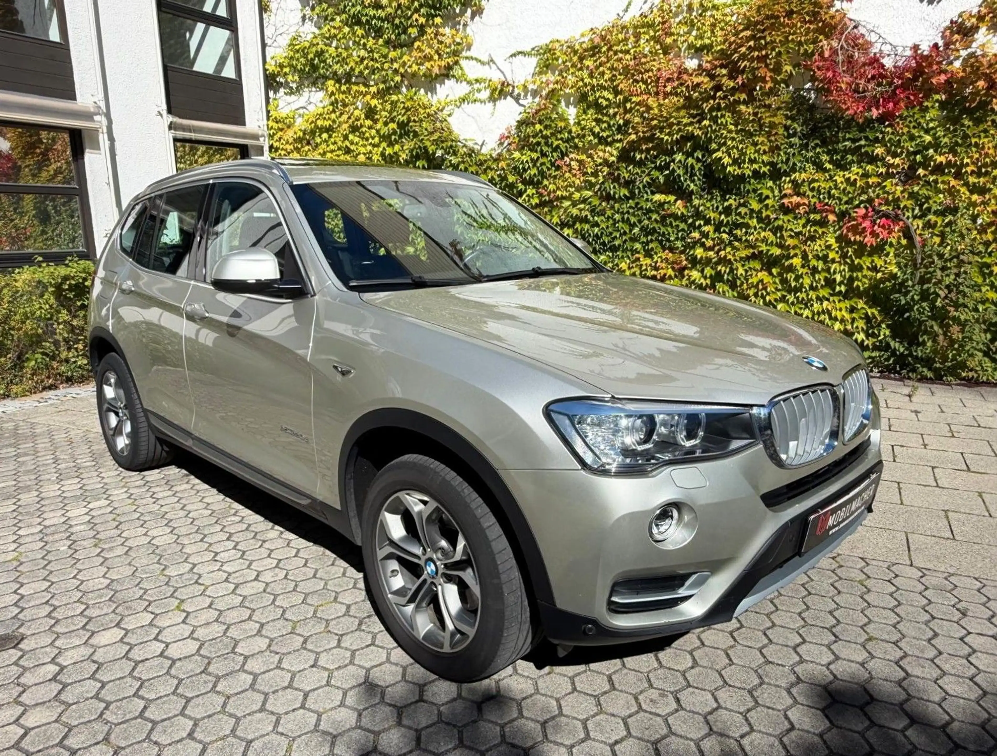BMW X3 xDrive 20d xLine Navi*Pano*Leder*Temp*AHK*SHZ — photo 5
