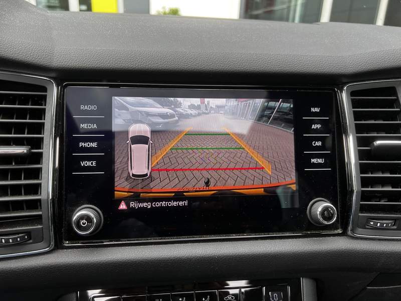 Skoda Kodiaq 1.5 TSI Business Edition | Panoramadak | Trekhaak — photo 12