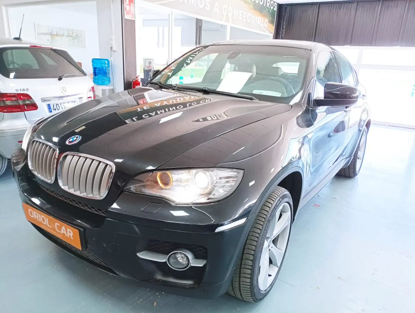 BMW X6 xDrive 35dA Negro - 1