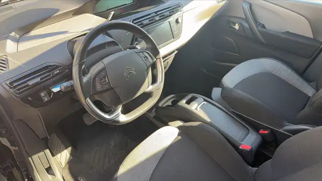Citroen C4 Spacetourer view 8