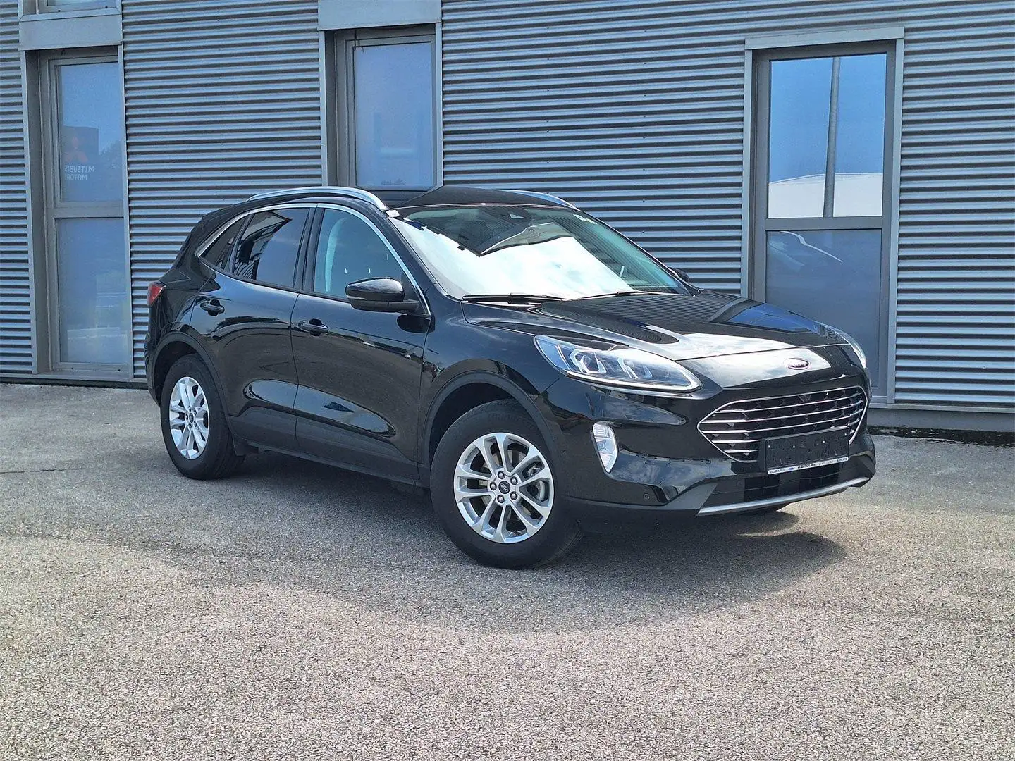 Ford Kuga Titanium X 2,5L PHEV Noir - 1