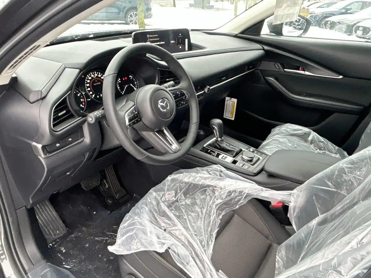 Mazda CX-30 снимка Mazda CX-30