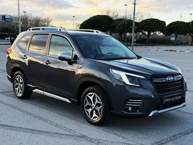 Subaru Forester 2.0i Hybrid Executive Plus CVT