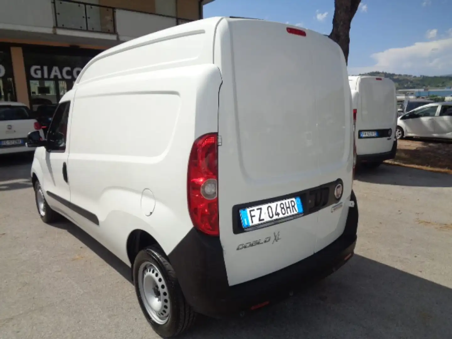 Fiat Doblo Doblò 1.6 MJT S&S PL-TA Cargo Maxi XL Easy Blanc - 2