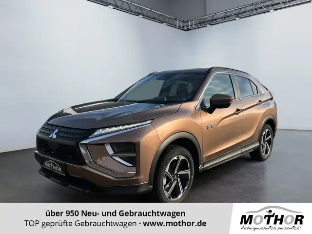 Mitsubishi Eclipse Cross 2.4PHEV 4WD Apple/Android Auto