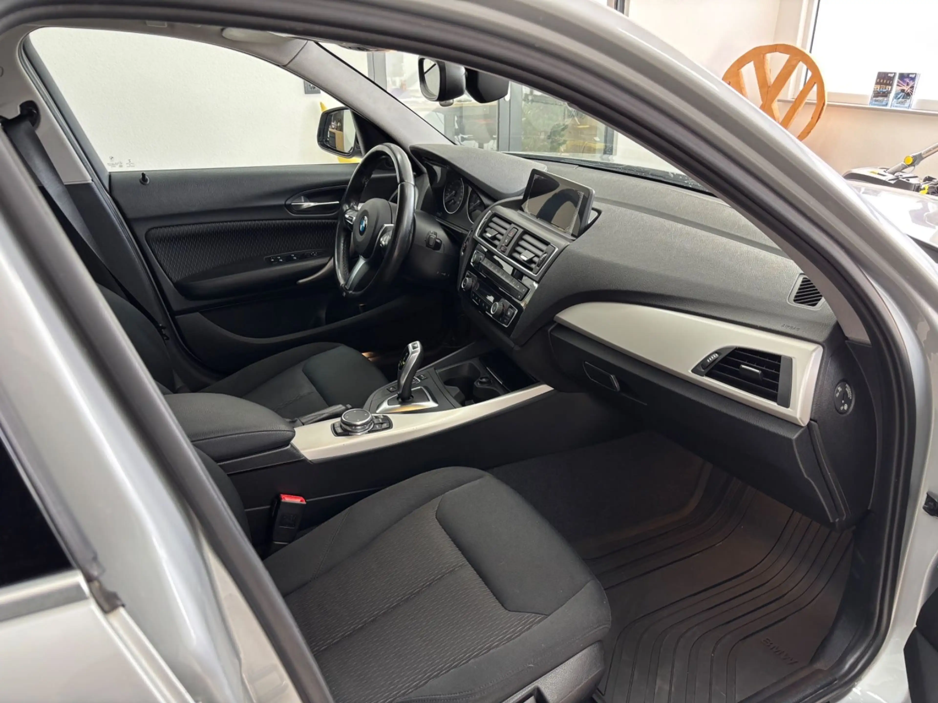 BMW 125 i 218PS/Navigation/LED/Sitzheizung — photo 14