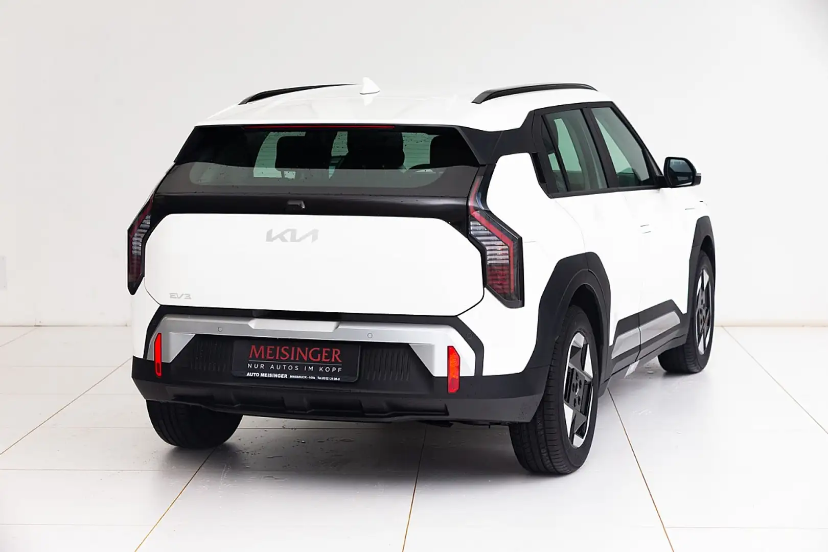 Kia EV3 FWD 81,4kWh Long Range Air Weiß - 2