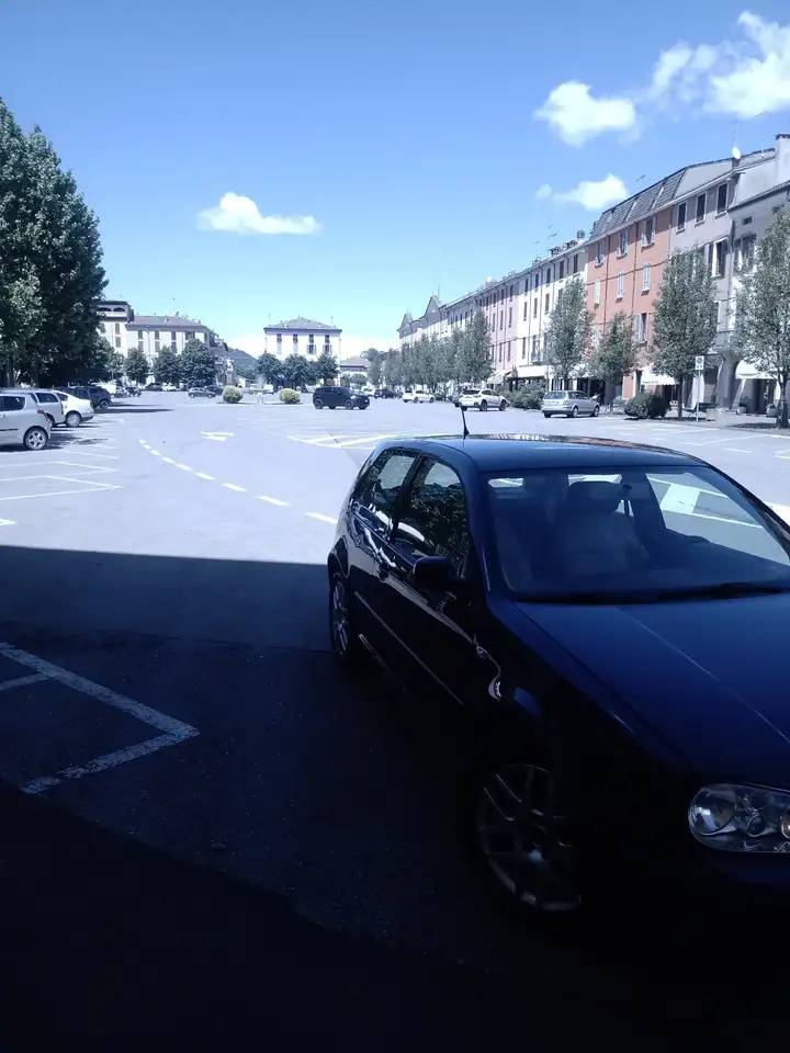 Volkswagen Golf 3p 2.3 V5 Highline 4motion 170cv, foto 3