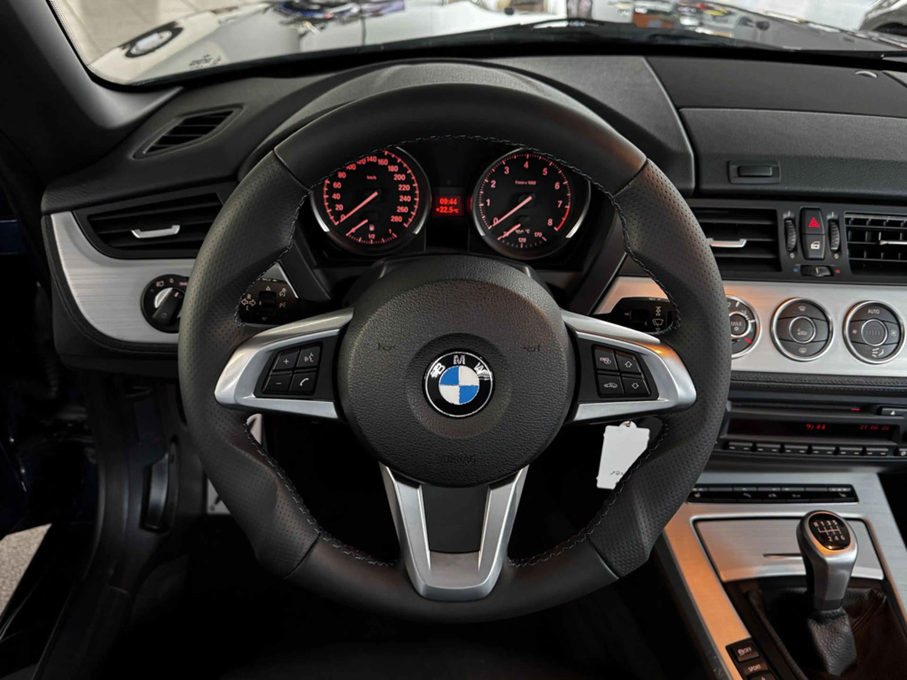BMW Z4 Roadster sDrive 23i XENON LEDER SHZ PDC — photo 10