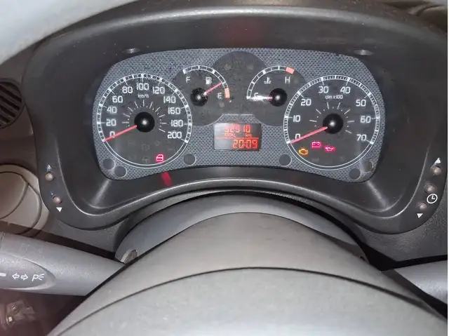 Fiat Panda view 13