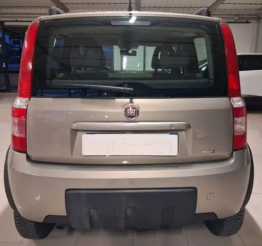 Fiat Panda view 5