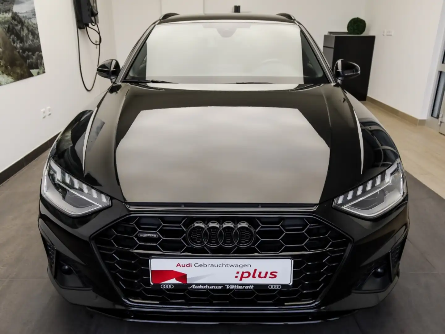 Audi A4 Avant 45 TFSI quattro S line AHK Standheiz LED S S Schwarz - 2