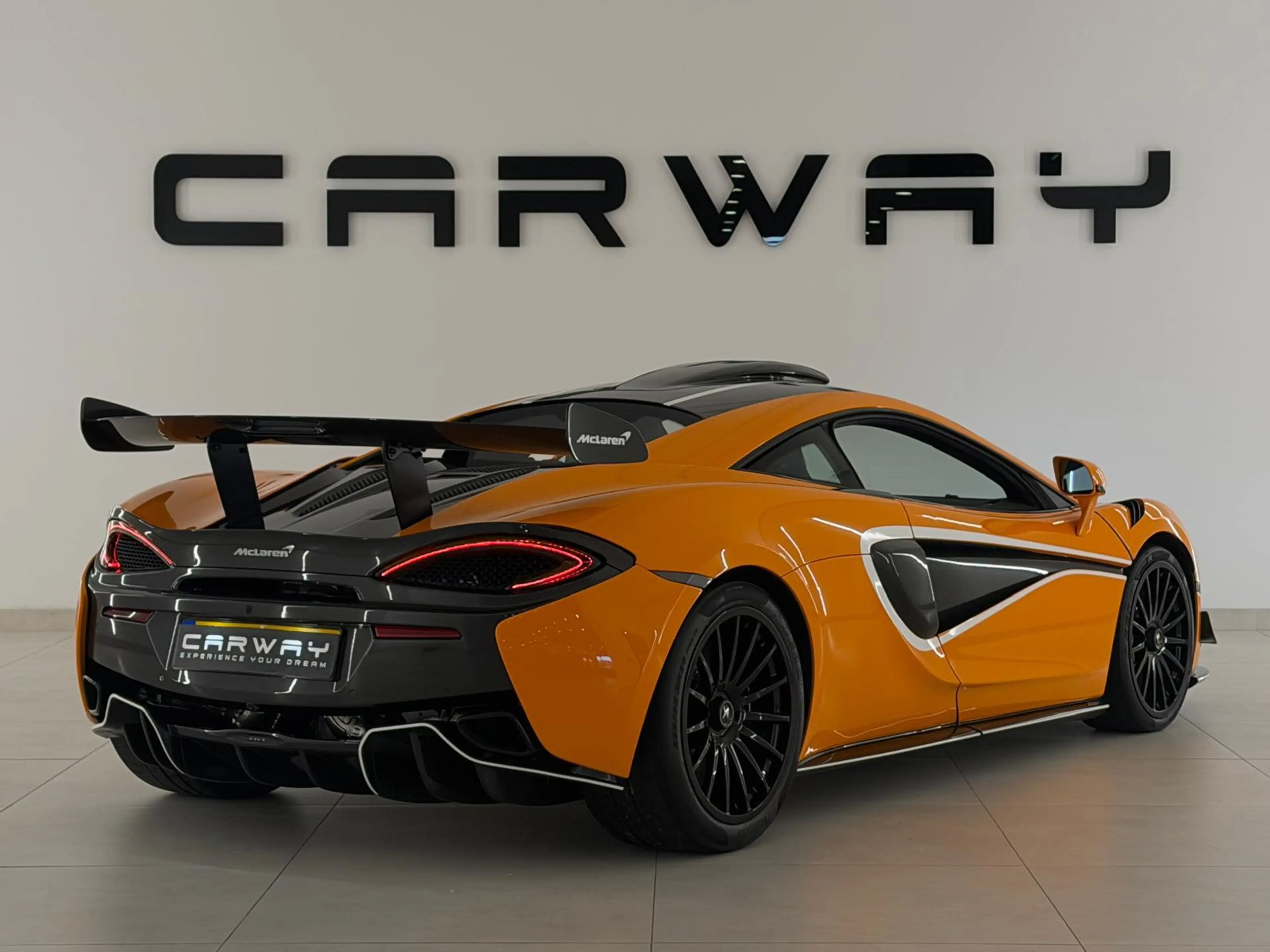 McLaren 620R 3.8 V8 Limited Edition 1/225 NL-AUTO — photo 8