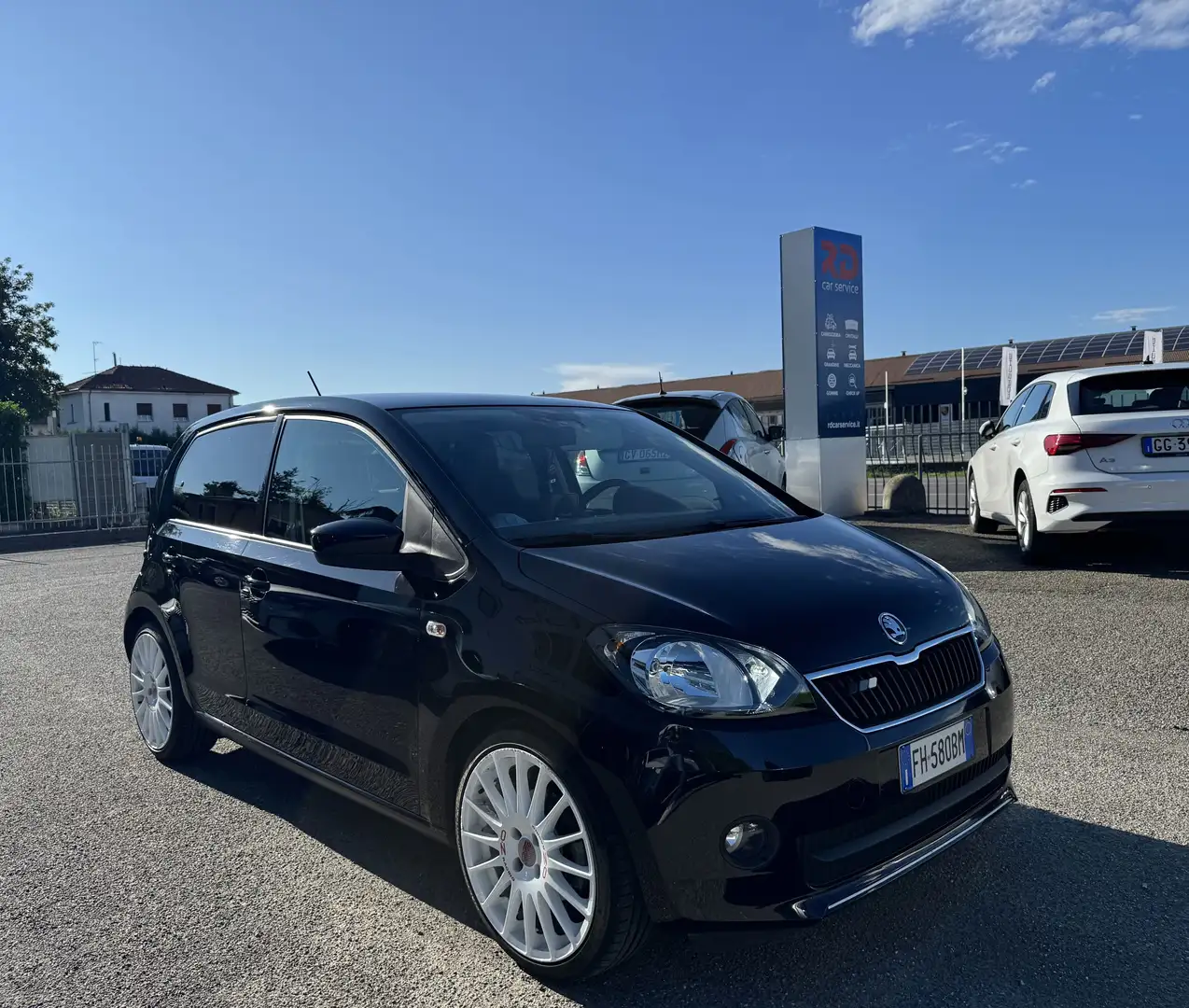 Skoda Citigo 1.0 Ambition 75cv E6 / NO VINCOLI Negru - 2