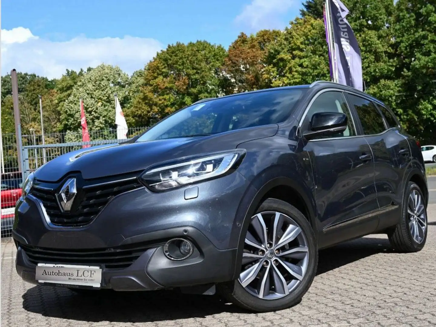 Renault Kadjar TCe 130 Bose Edition ENERGY Navi  AHK LED Grau - 1