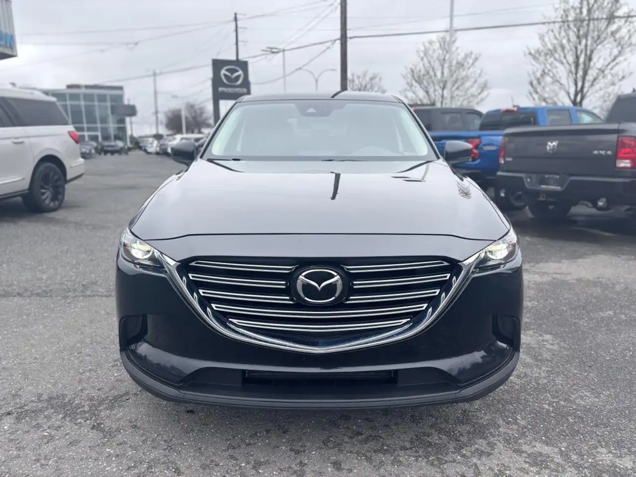 Mazda CX-9 снимка Mazda CX-9