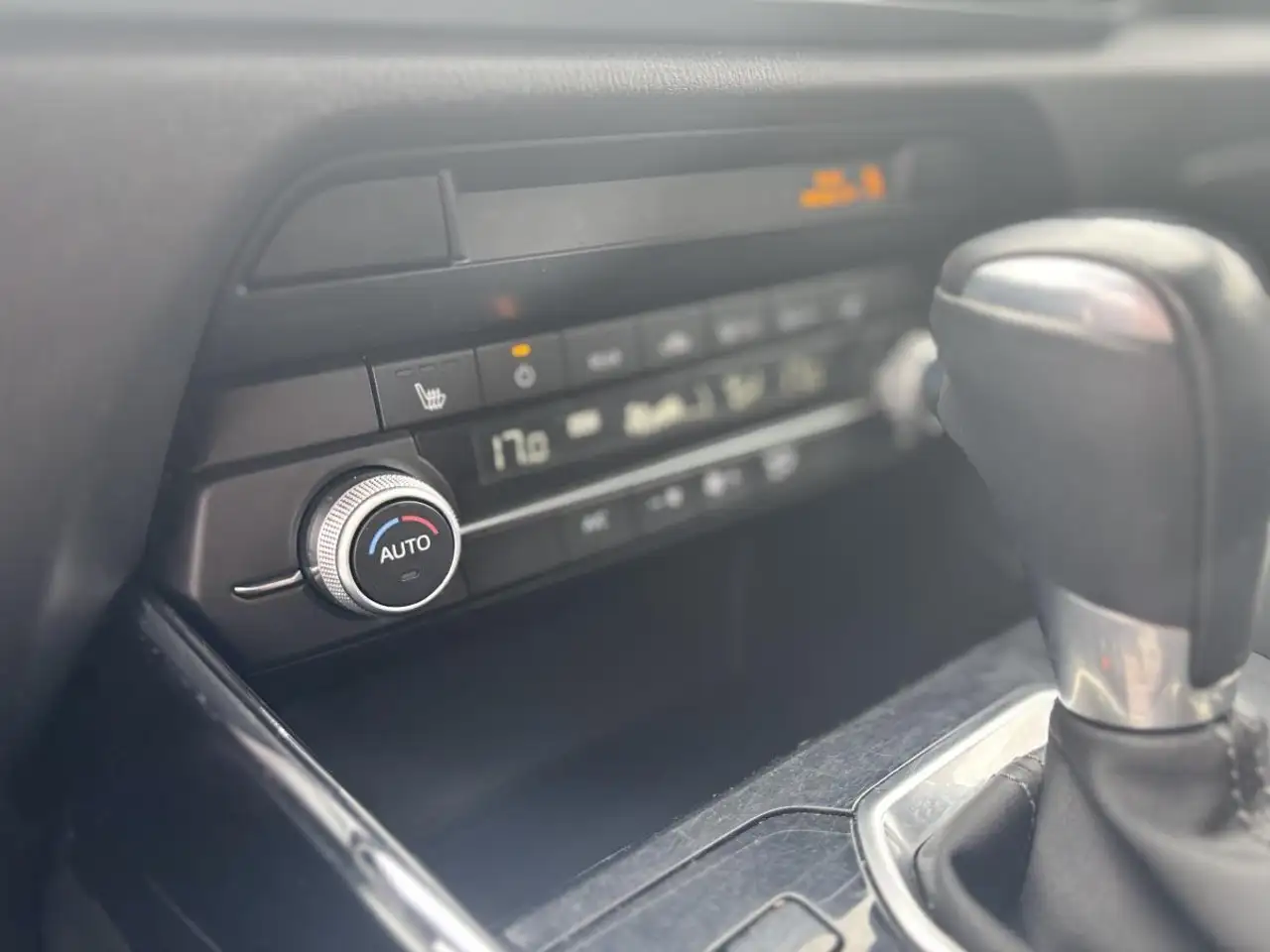 Mazda CX-9 снимка Mazda CX-9