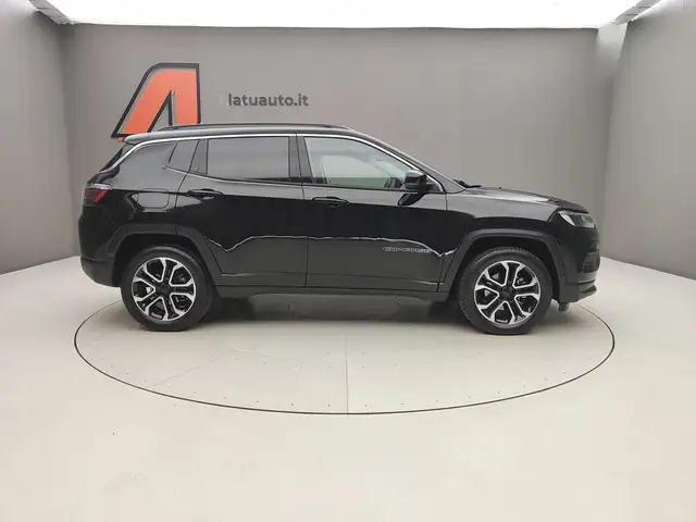 Jeep Compass view 8