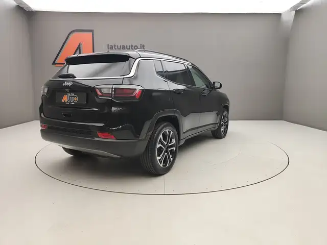 Jeep Compass view 7