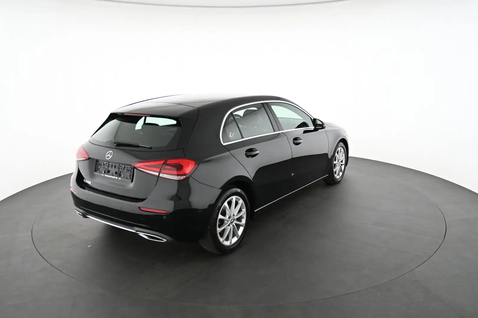 Mercedes-Benz A 200 A-Klasse A 200 1.3 Pickerl NEU Schwarz - 2